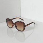 Gafas de Sol ANNA – Estilo Butterfly con Acabado Soft Touch y Lentes Overlap - Imagen 4