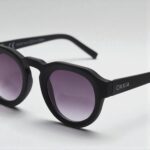Gafas Zeno Round – Negro con Lente Negro Degradado - Imagen 3