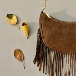 Bolso de ante con flecos “Artemis” camel – Colección Instinct Woman by Naruk - Imagen 4