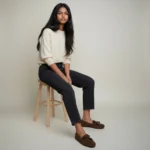 Mocasín Taupe Mujer con Borlas - Imagen 2